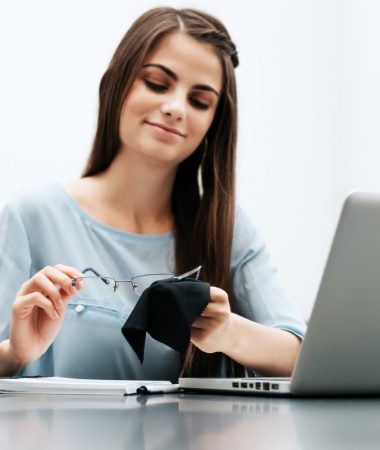 Gözlük temizleme bezi