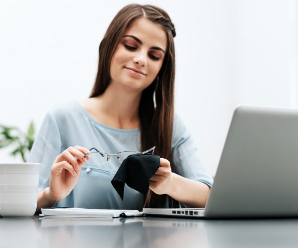 Gözlük temizleme bezi